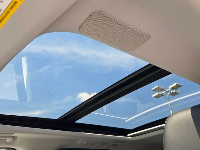 New 2026 Space Silver Metallic Ford Platinum image 18