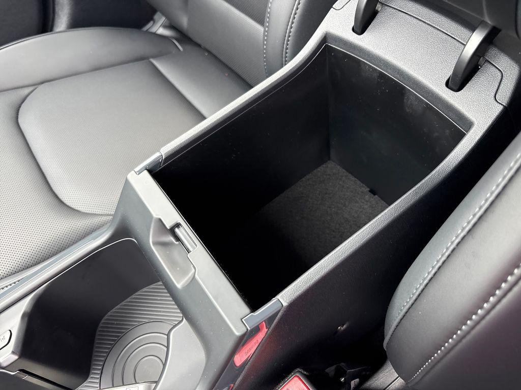 New 2026 Snow White Pearl Kia EX image 23