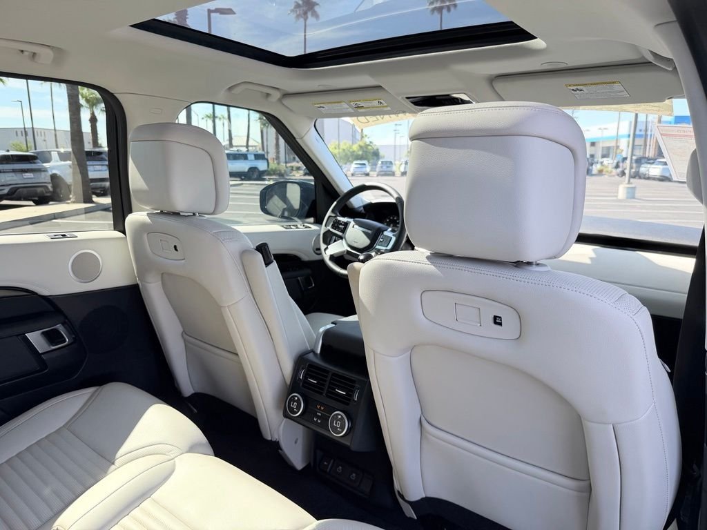 Certified Used 2025 Eiger Grey Metallic Land Rover S image 9