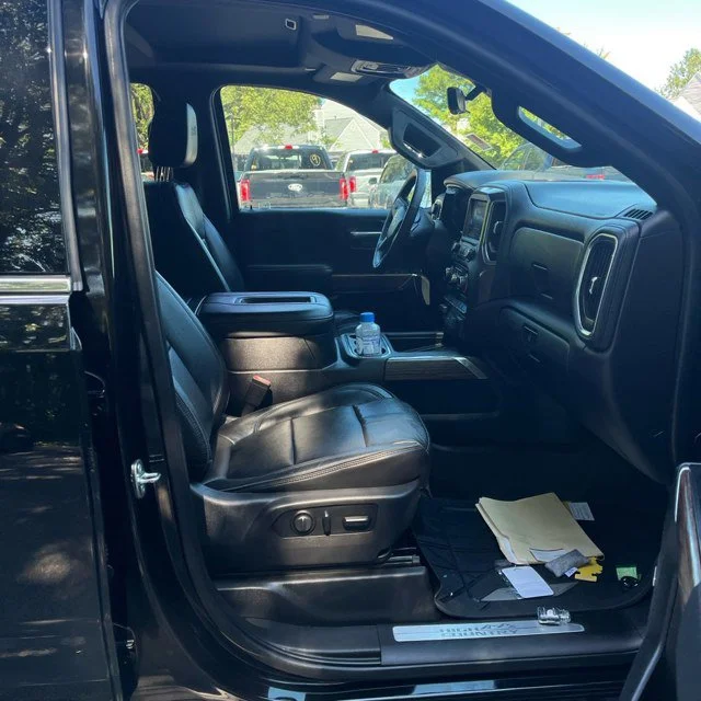 Used 2019 Black Chevrolet High Country image 16