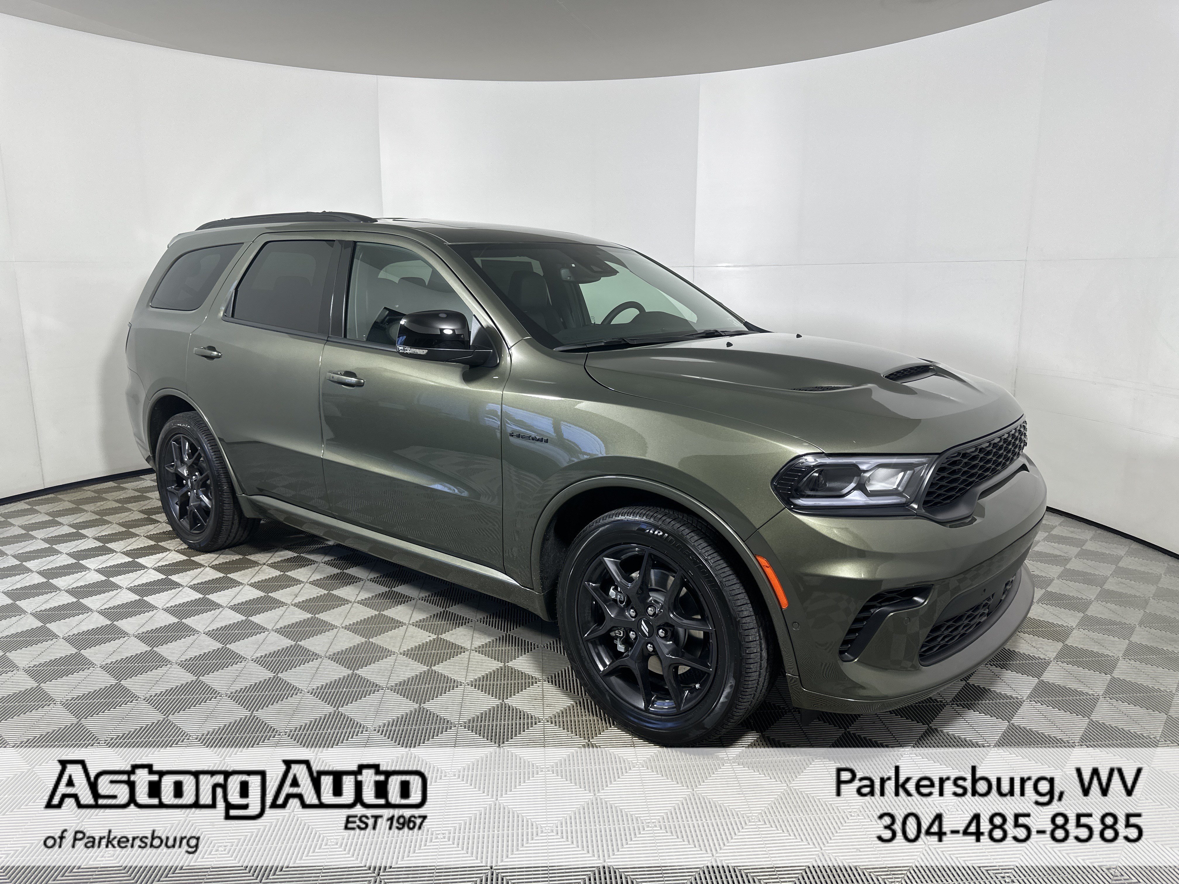 New 2026 Green Machine Exterior Paint Dodge GT Premium HEMI V8 image 1