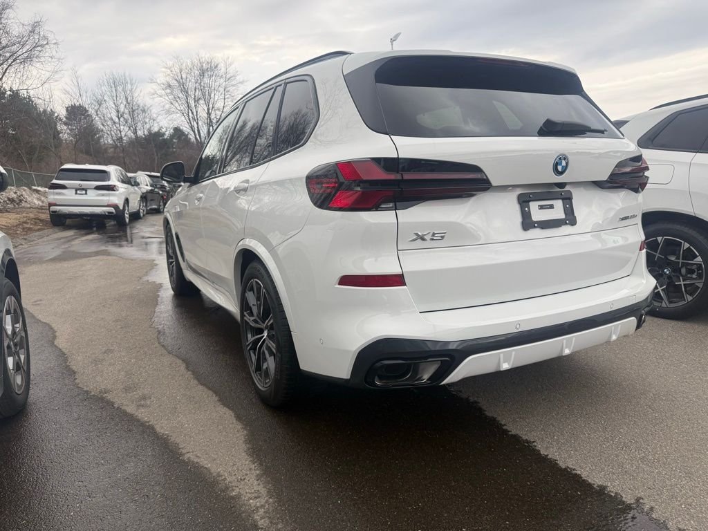 Used 2026 White BMW xDrive50e image 3
