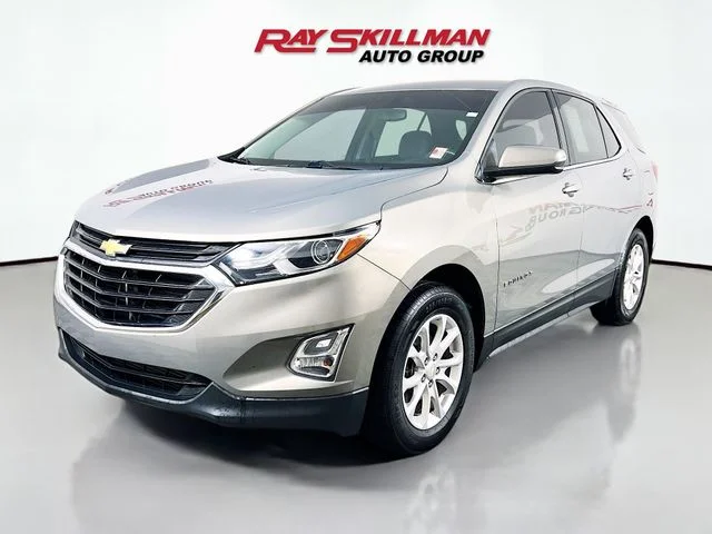 Used 2018  Chevrolet LT image 3