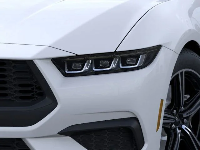 New 2025 Oxford White Ford EcoBoost Premium image 40