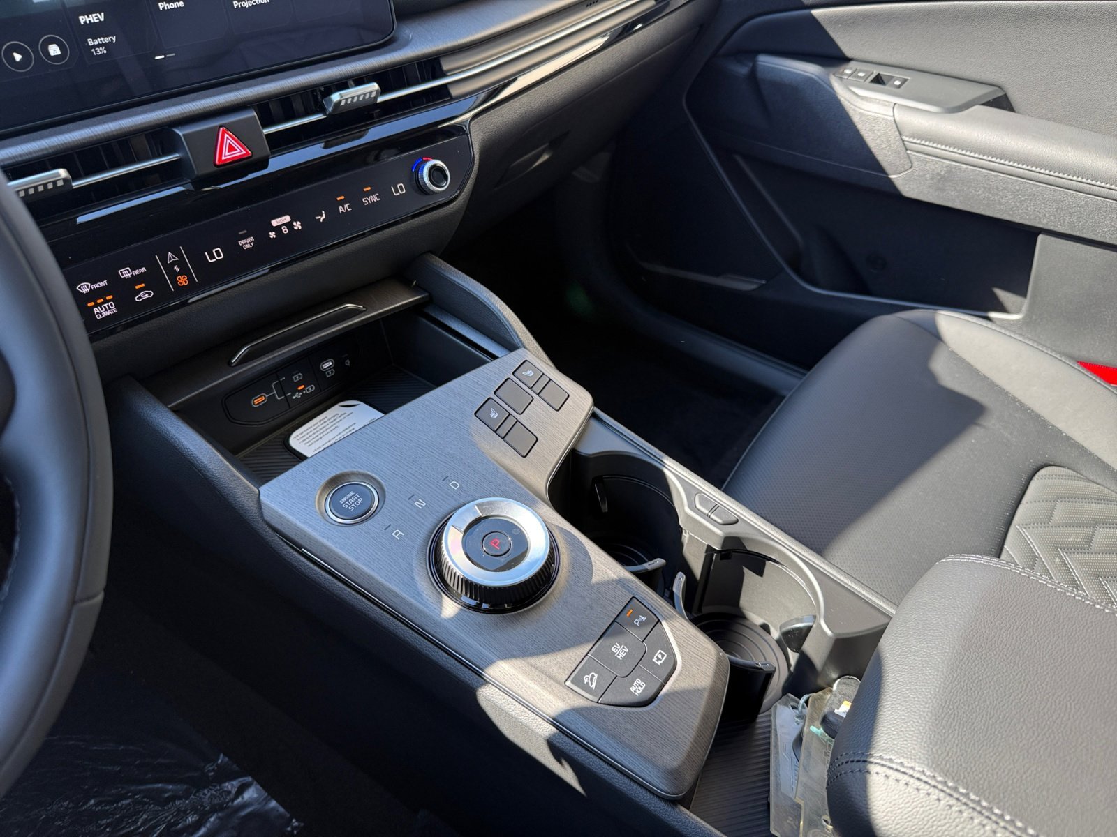 New 2026 Snow White Pearl Kia X-Line image 13