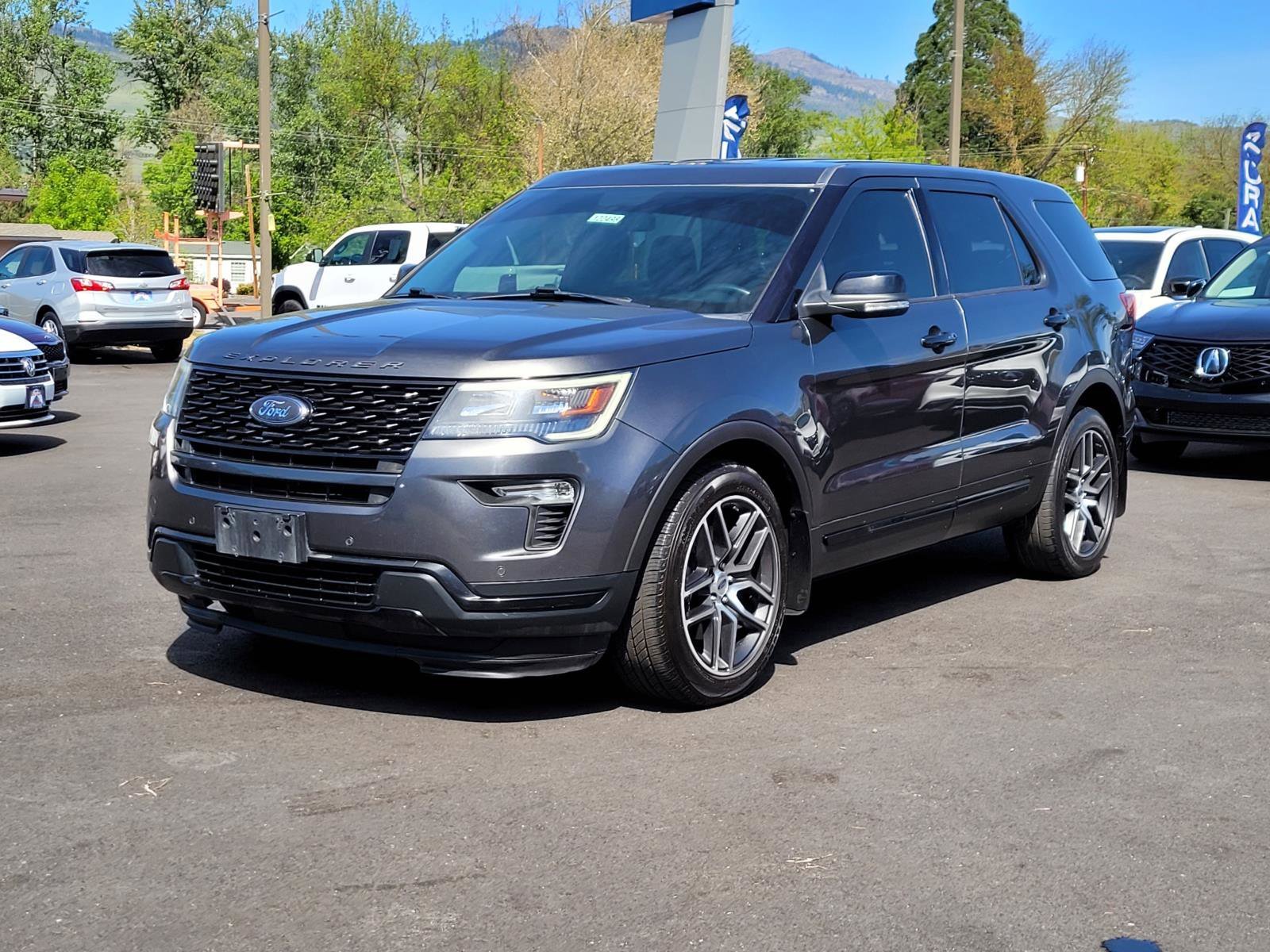 2019 Ford Explorer Sport 4WD's photo