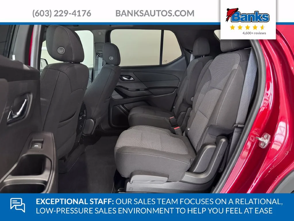 2023 Chevrolet Traverse 1LT - Photo 10