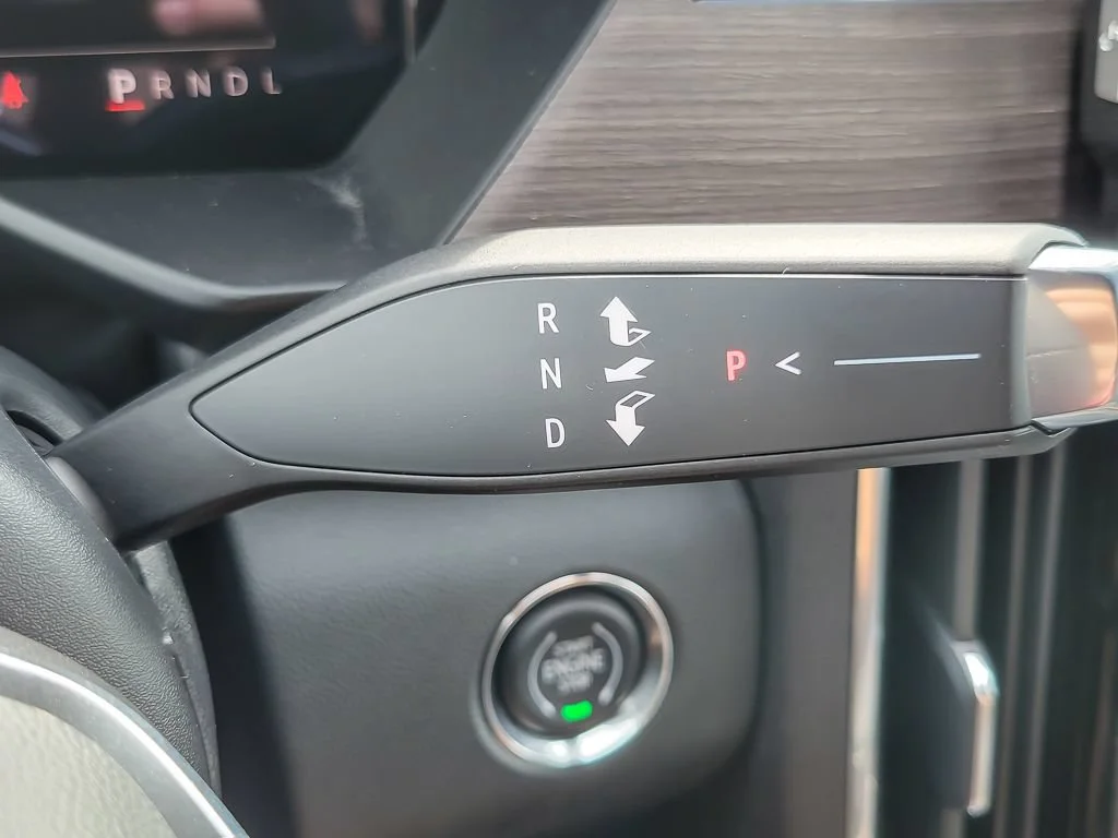 2026 GMC Acadia Denali - Photo 17
