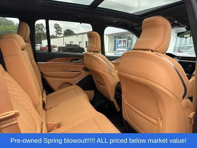 Used 2022 Black Jeep Summit image 38