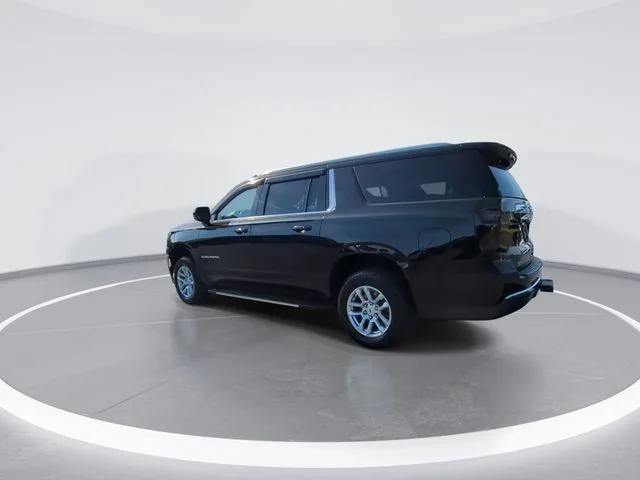 Used 2021 Black Chevrolet LT image 6