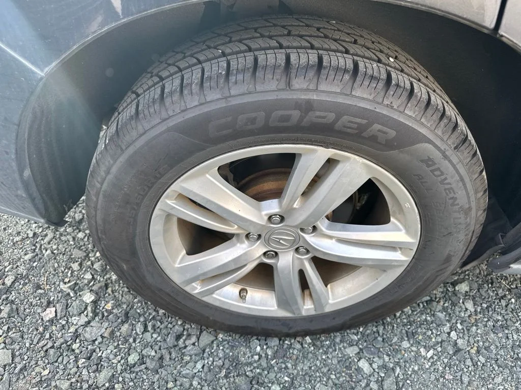 Used 2014  Acura Base image 11