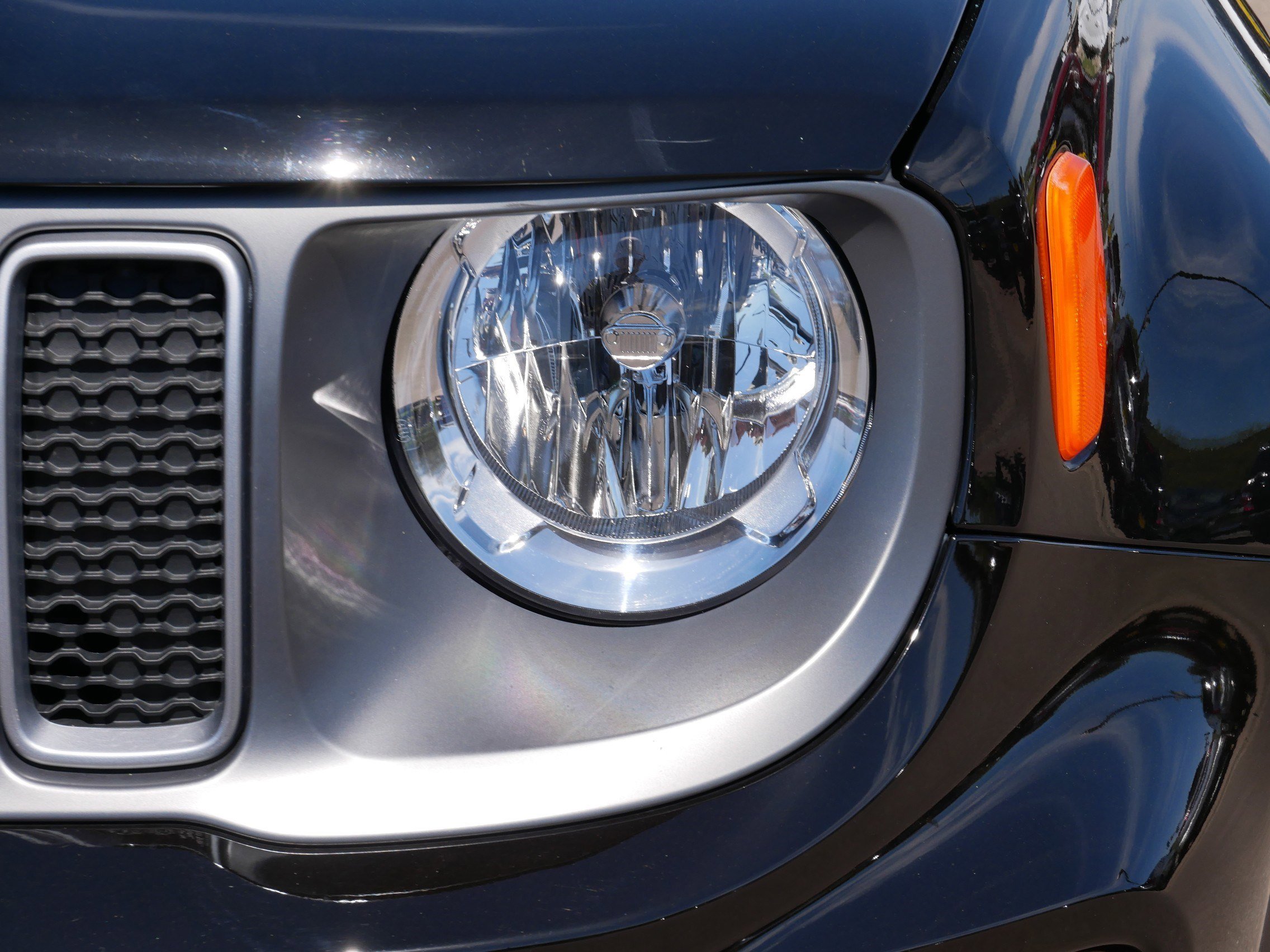 2023 Jeep Renegade Limited - Photo 12
