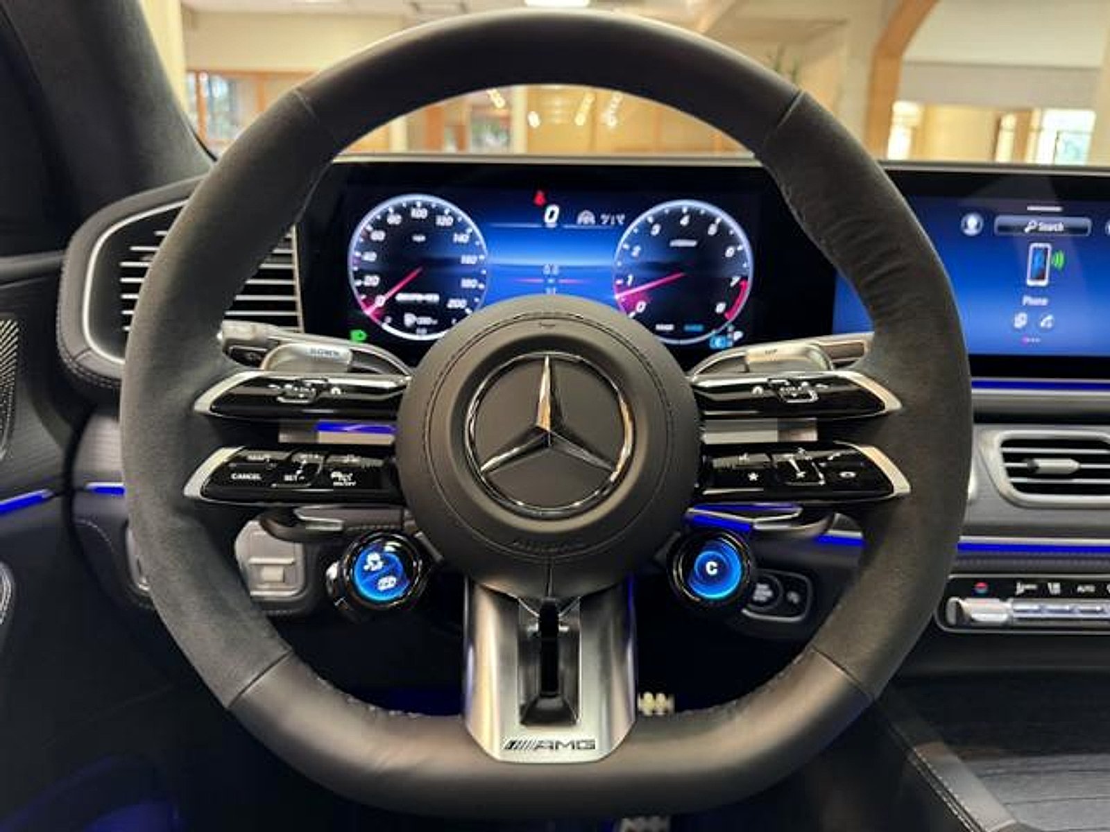 Certified Used 2025 Polar White Mercedes-Benz S 4MATIC®+ image 16