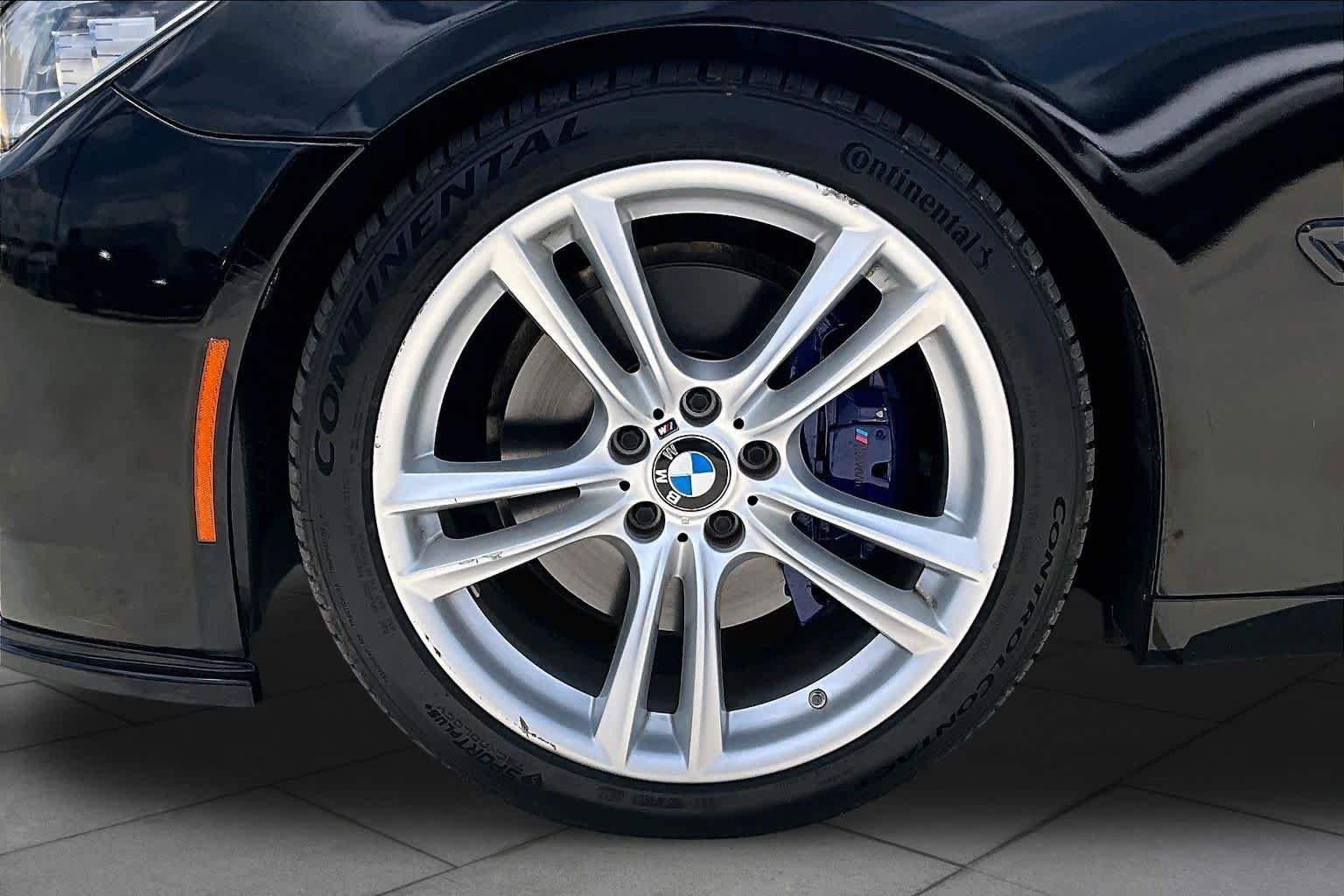 Used 2013 Black Sapphire Metallic BMW 740i image 9
