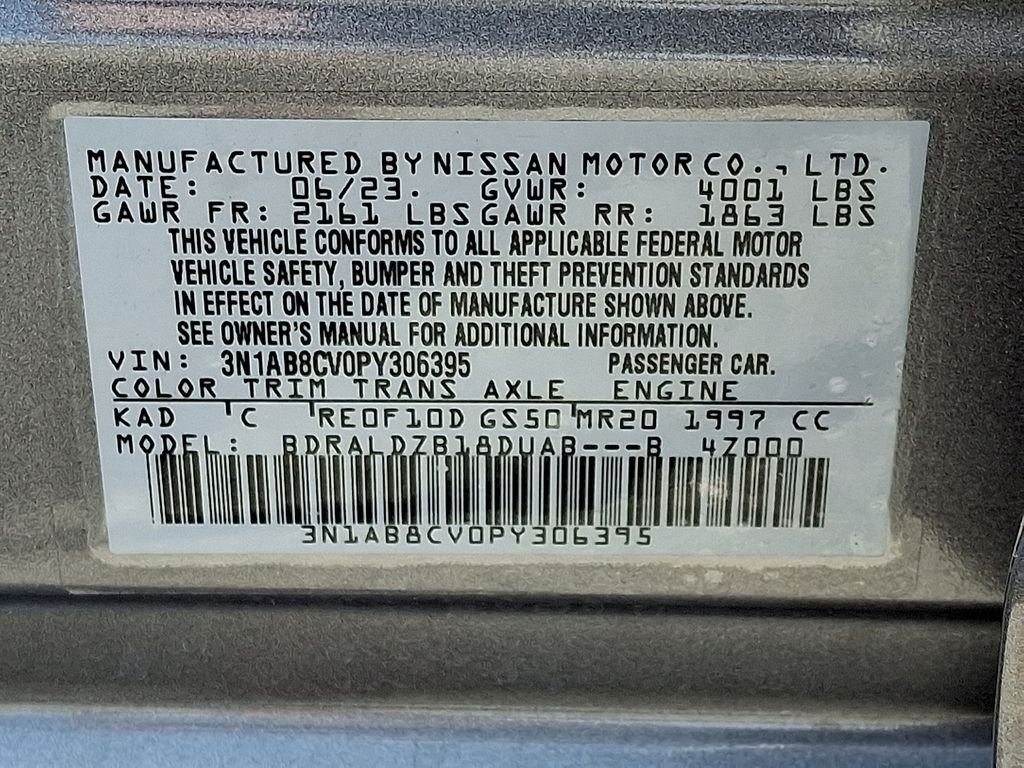 Used 2023 Gray Nissan SV image 27