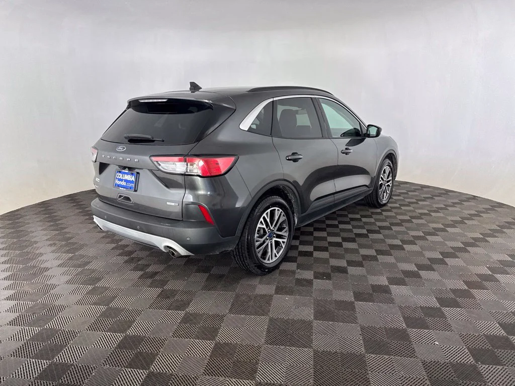 Used 2020 Gray Ford SEL image 5