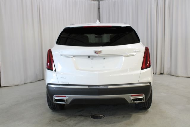 Used 2024 Crystal White Tri-Coat Cadillac Premium Luxury image 26