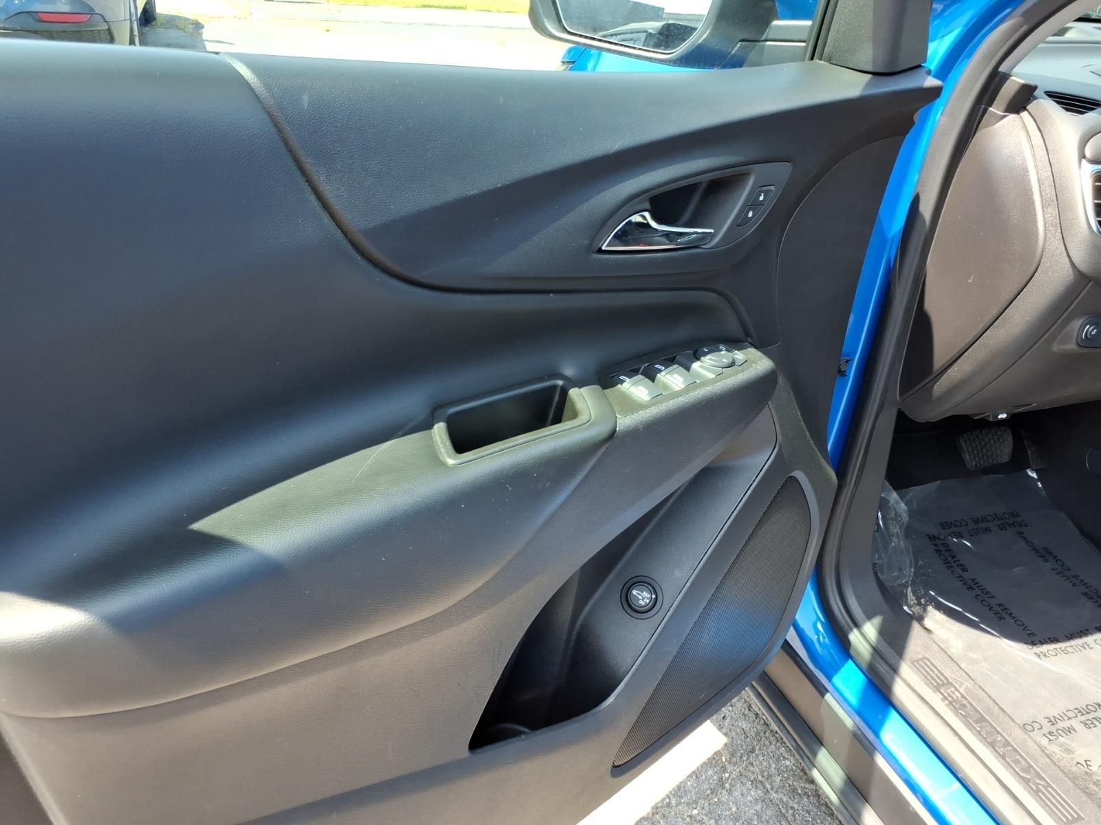Used 2024 Blue Chevrolet LT image 10