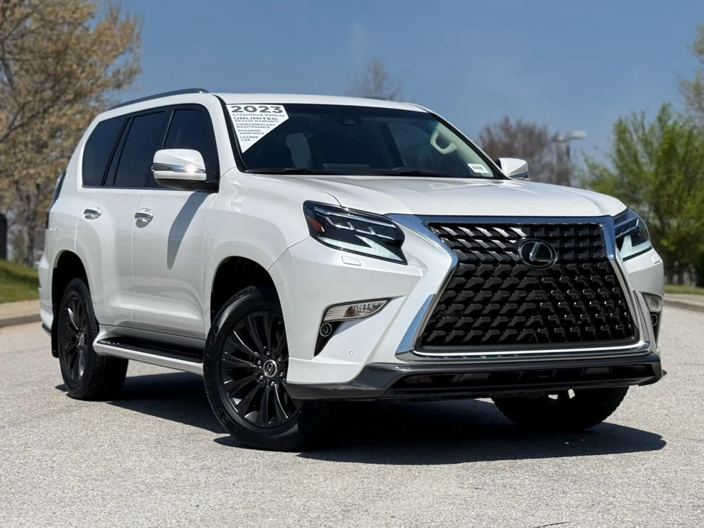 Used 2023 White Lexus 460 image 1