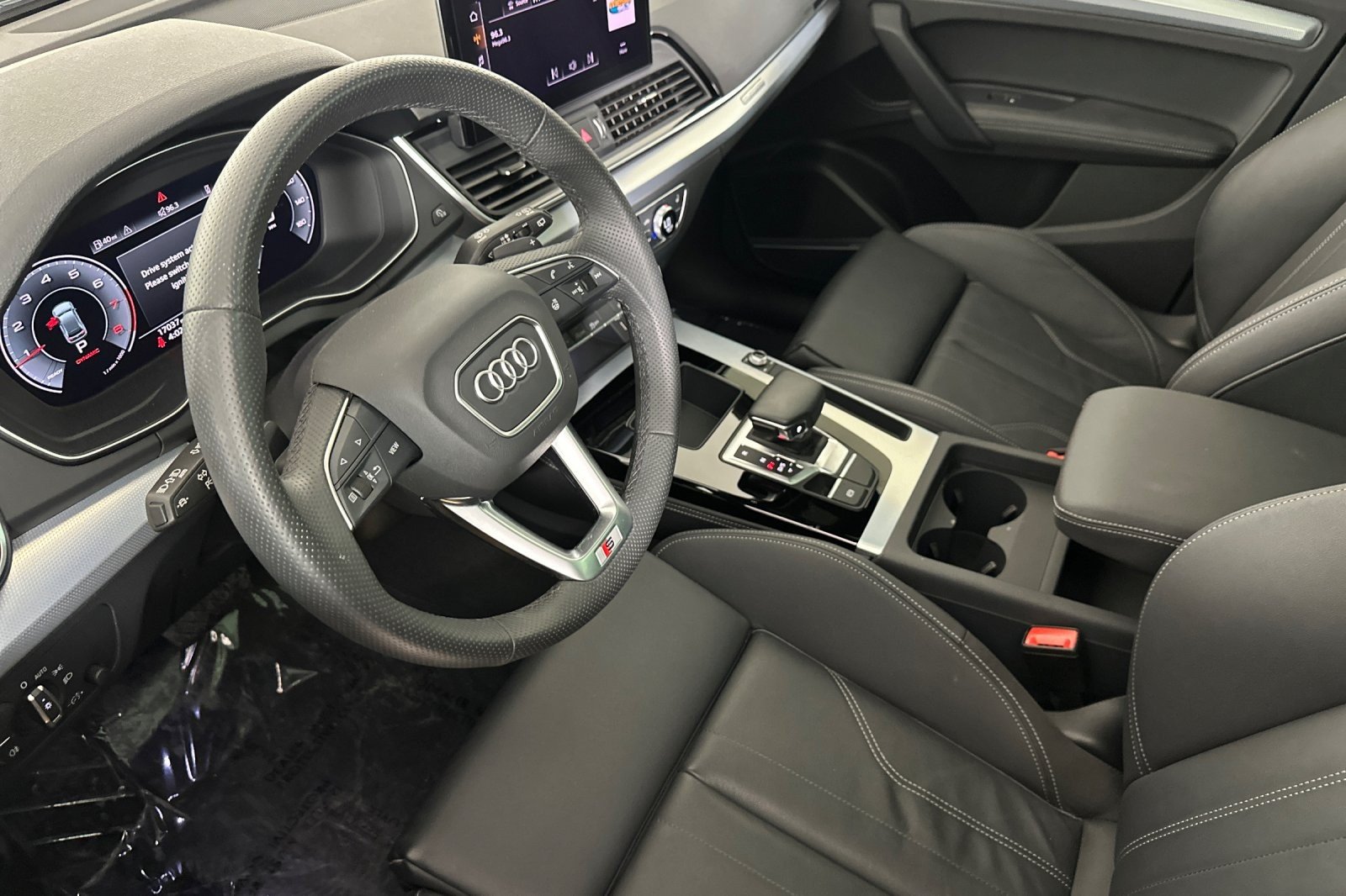 Used 2024 Mythos Black Metallic Audi S line Premium Plus 45 TFSI quattro image 9