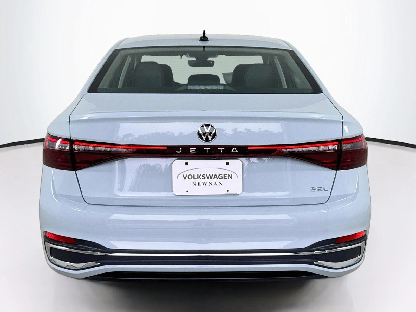 New 2027 GRAY Volkswagen SEL image 5