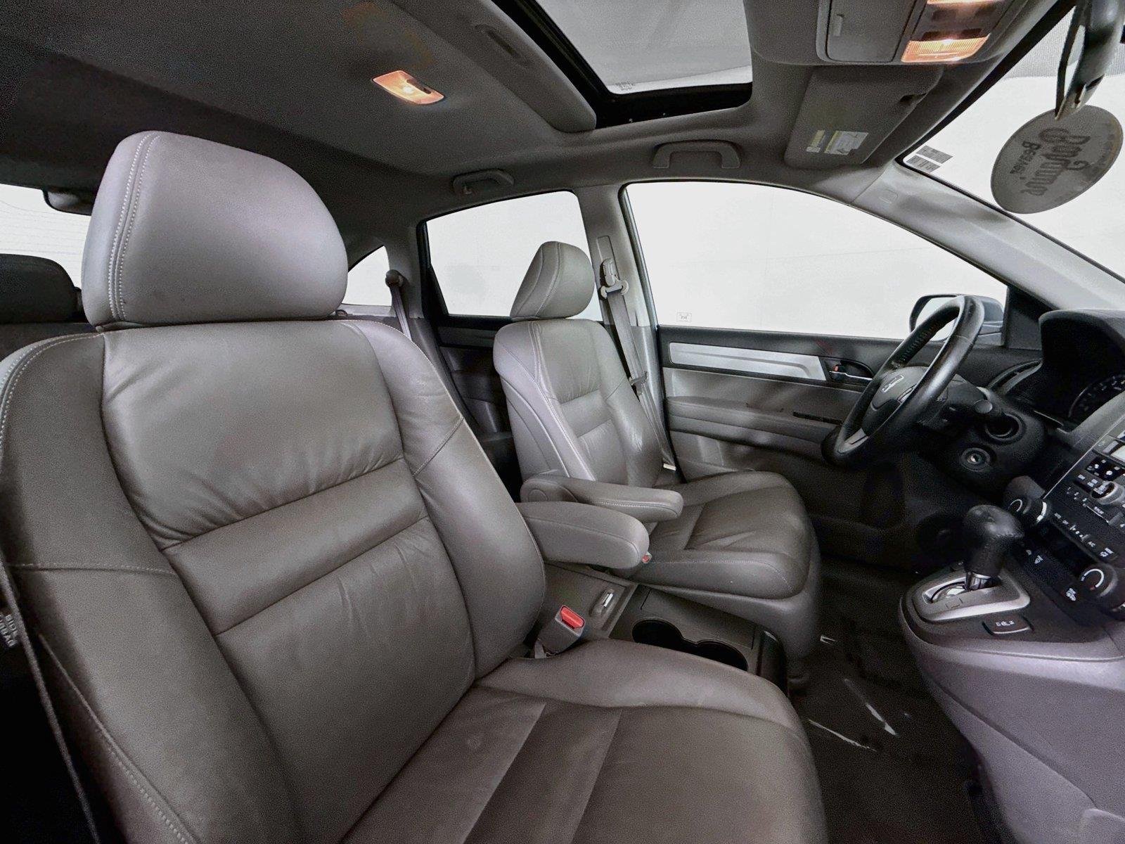Used 2011 Glacier Blue Metallic Honda EX-L image 37