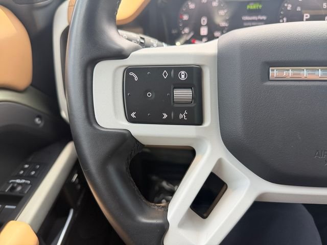 Certified Used 2025 Green Land Rover X-Dynamic SE image 22