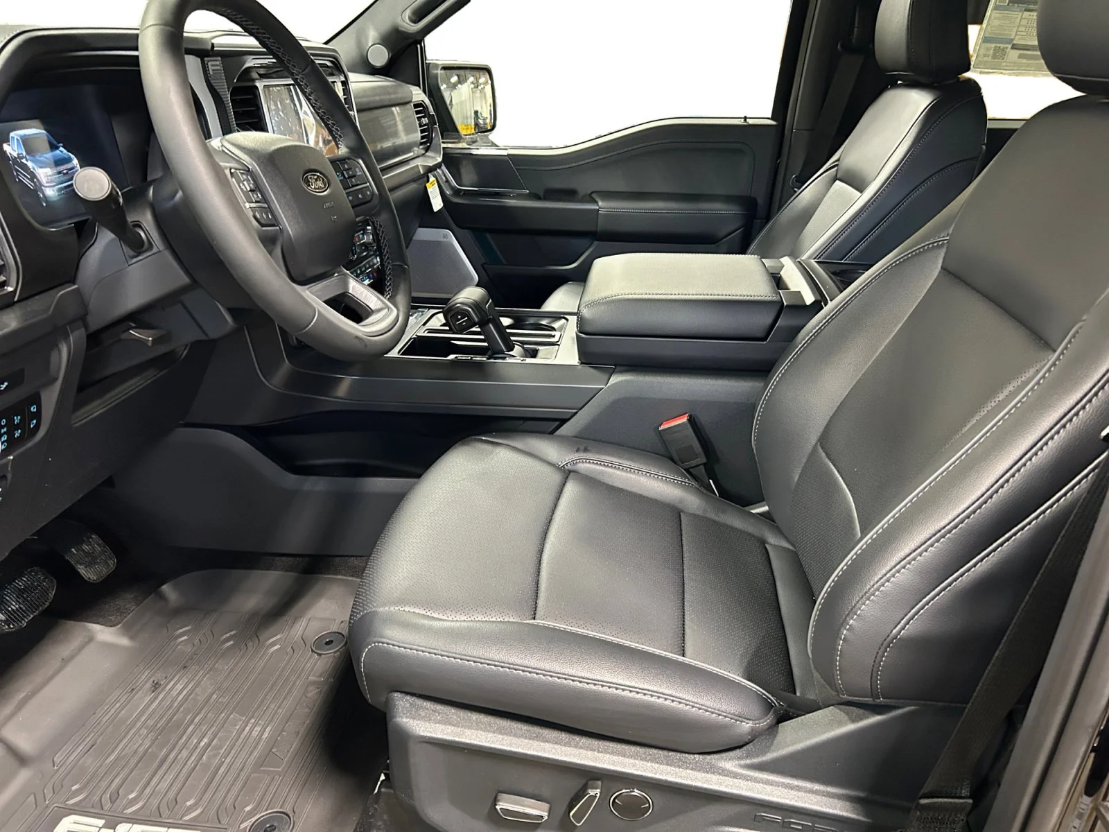 New 2026 Agate Black Metallic Ford Lariat image 14