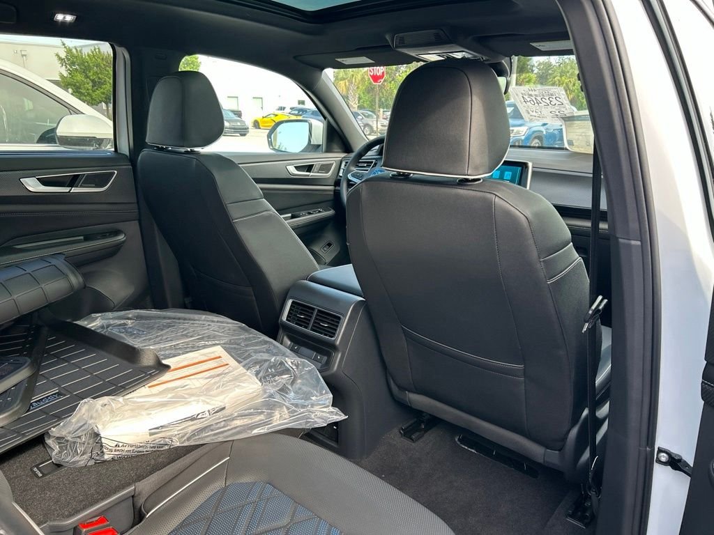 New 2026 White Volkswagen 2.0T SEL Premium R-Line image 47
