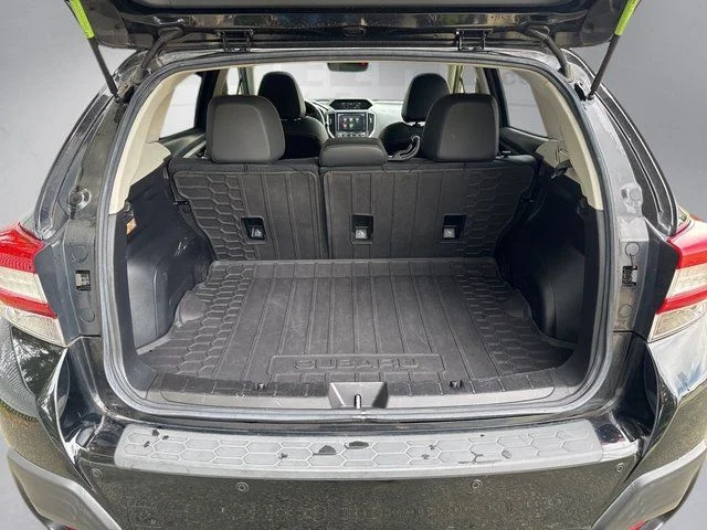 Used 2018 Crystal Black Silica Subaru 2.0i Limited image 25