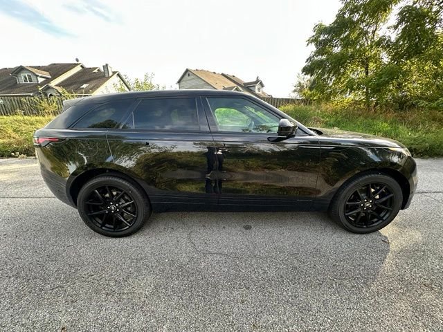 New 2026 Santorini Black Land Rover  image 4