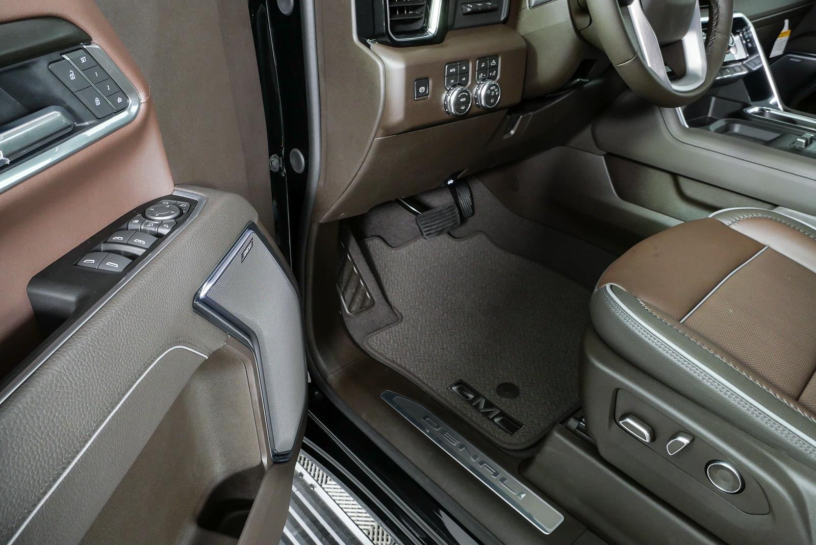 New 2026 Onyx Black GMC Denali image 8