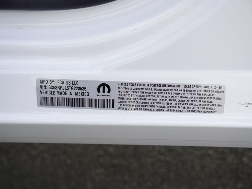 New 2026 Bright White Clear-Coat Exterior Paint RAM Laramie image 30