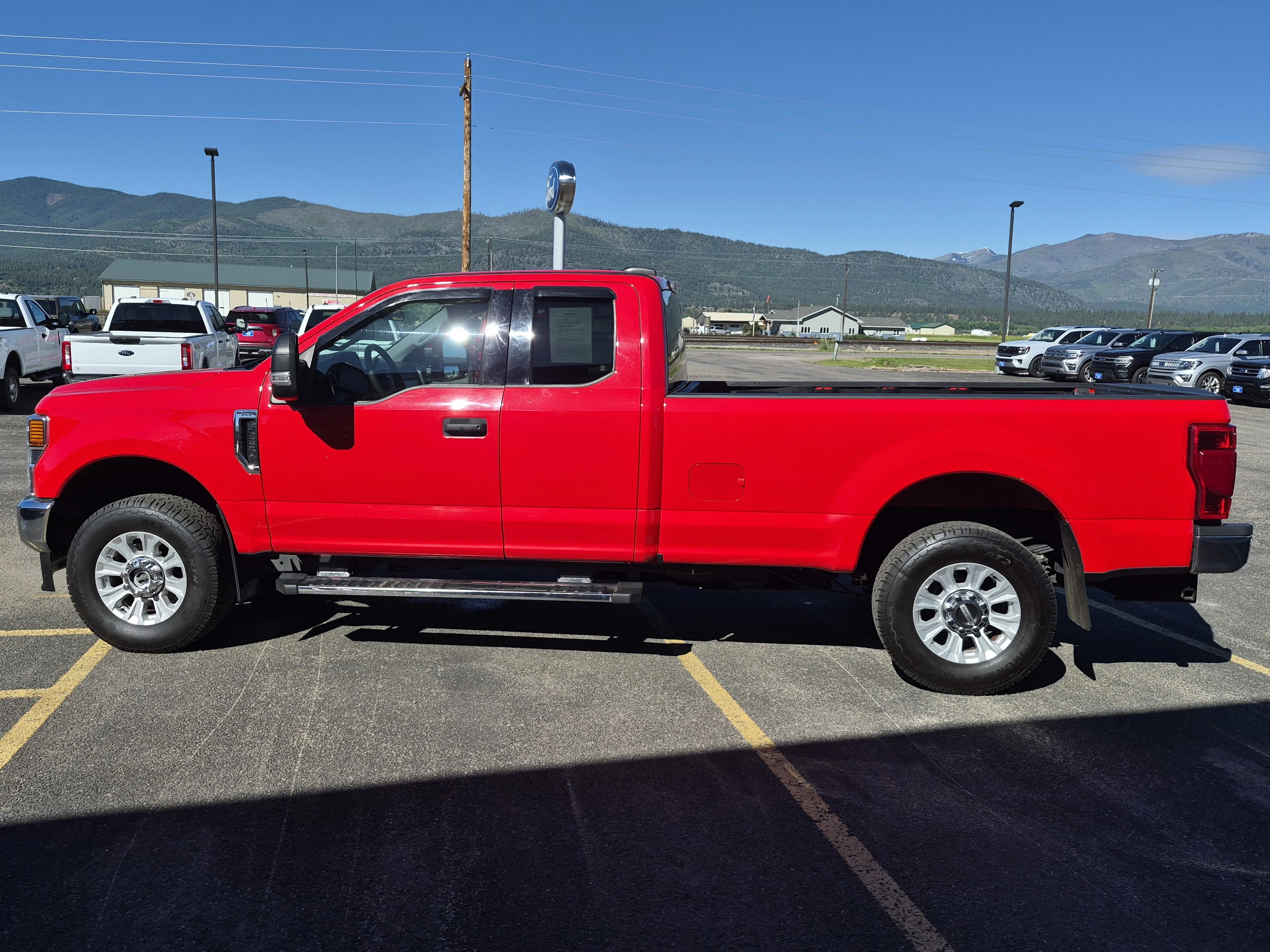 Used 2021 Red Ford  image 11