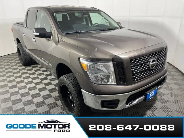 2019 Nissan Titan SV