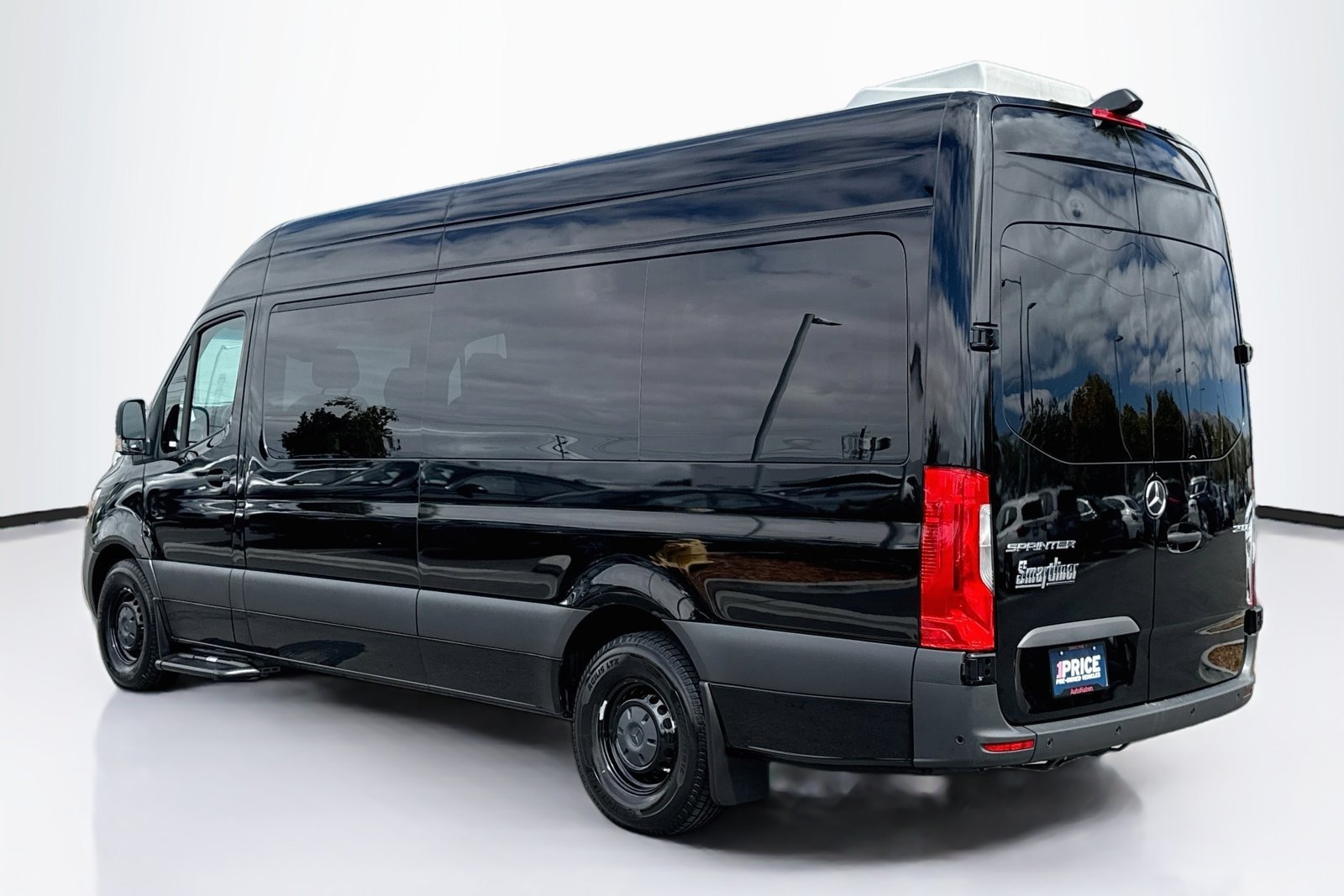 Used 2023 Jet Black Mercedes-Benz  image 7