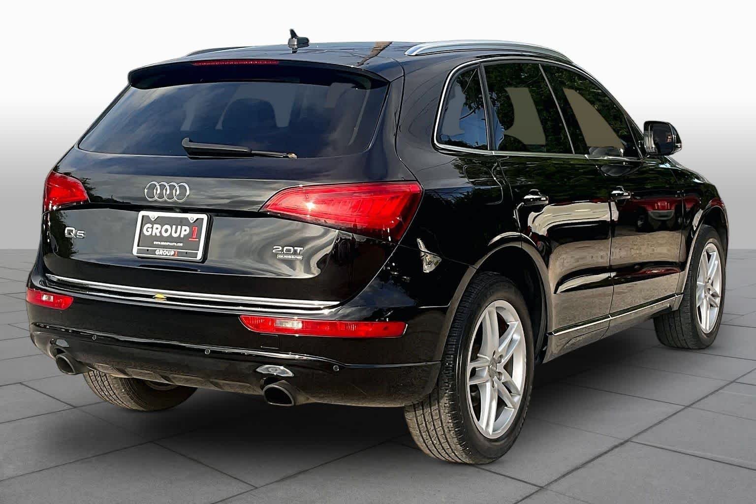 Used 2017 Brilliant Black Audi Premium image 13