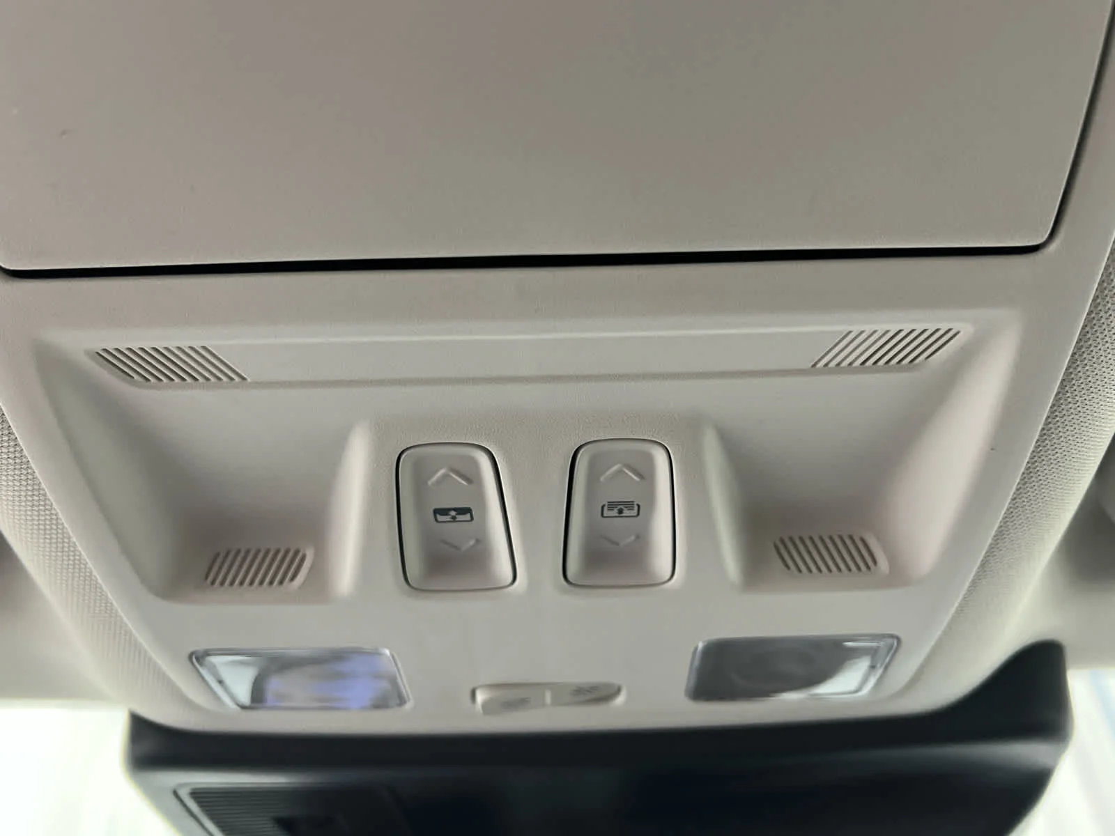 New 2026 Space White Metallic Ford Badlands image 20