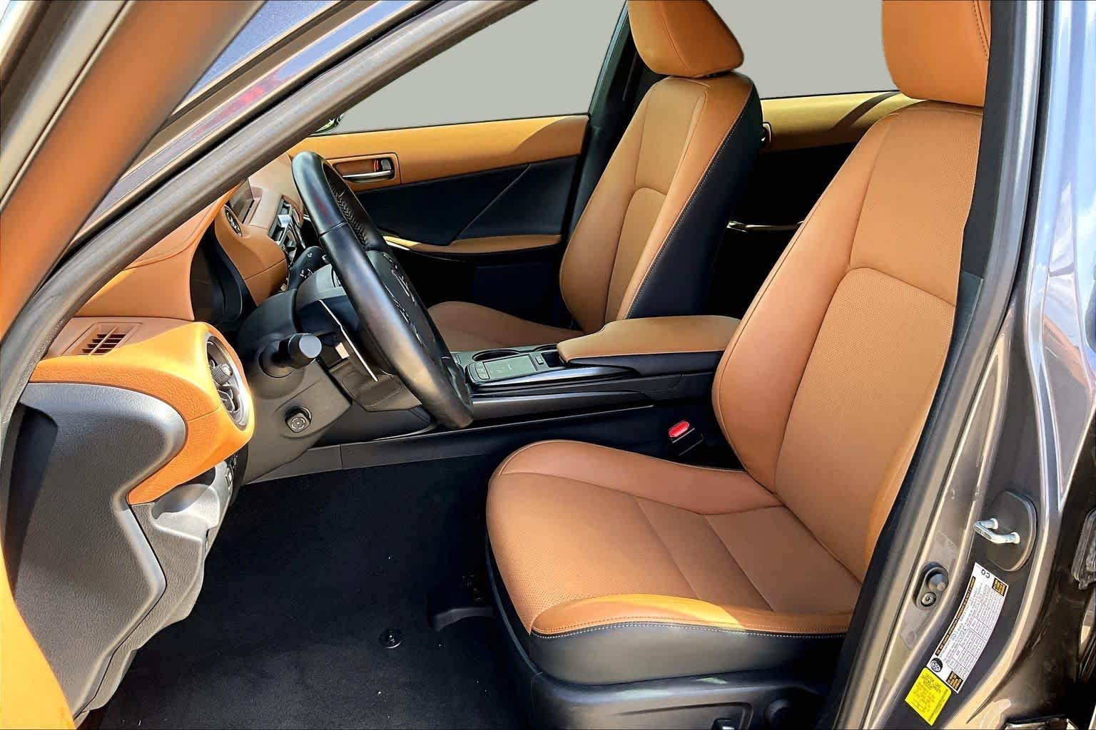 Used 2022 Cloudburst Gray Lexus  image 8