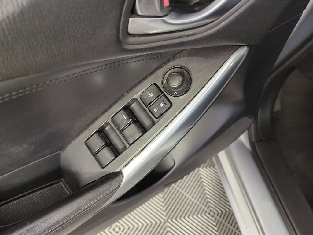 Used 2014 Silver Mazda i Touring image 19
