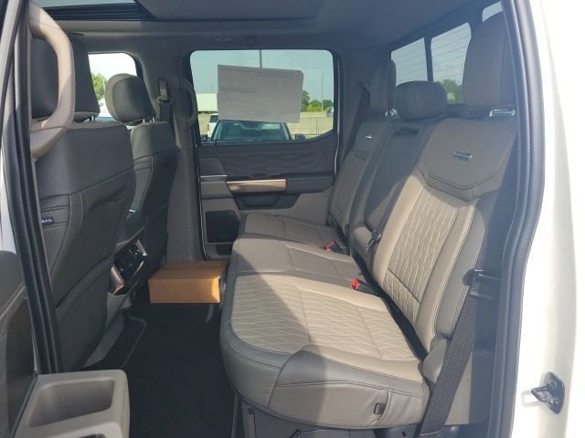 New 2026 Star White Metallic Tri-Coat Ford F-250® Platinum® image 27