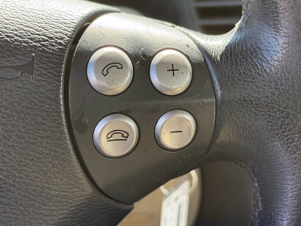 Used 2005 Red Mercedes-Benz SLK 350 image 20