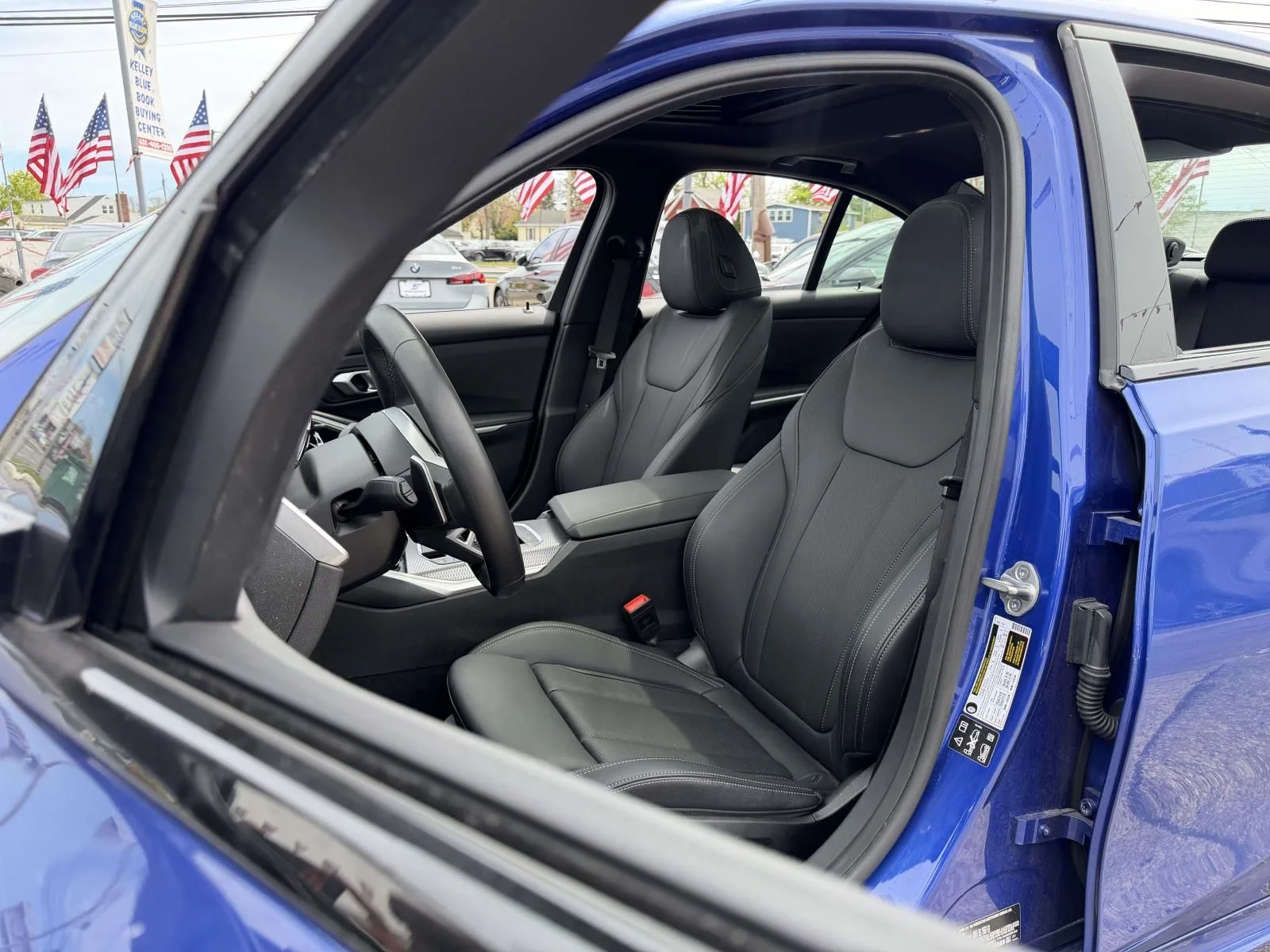 2026 BMW 3 Series 330i - Photo 20