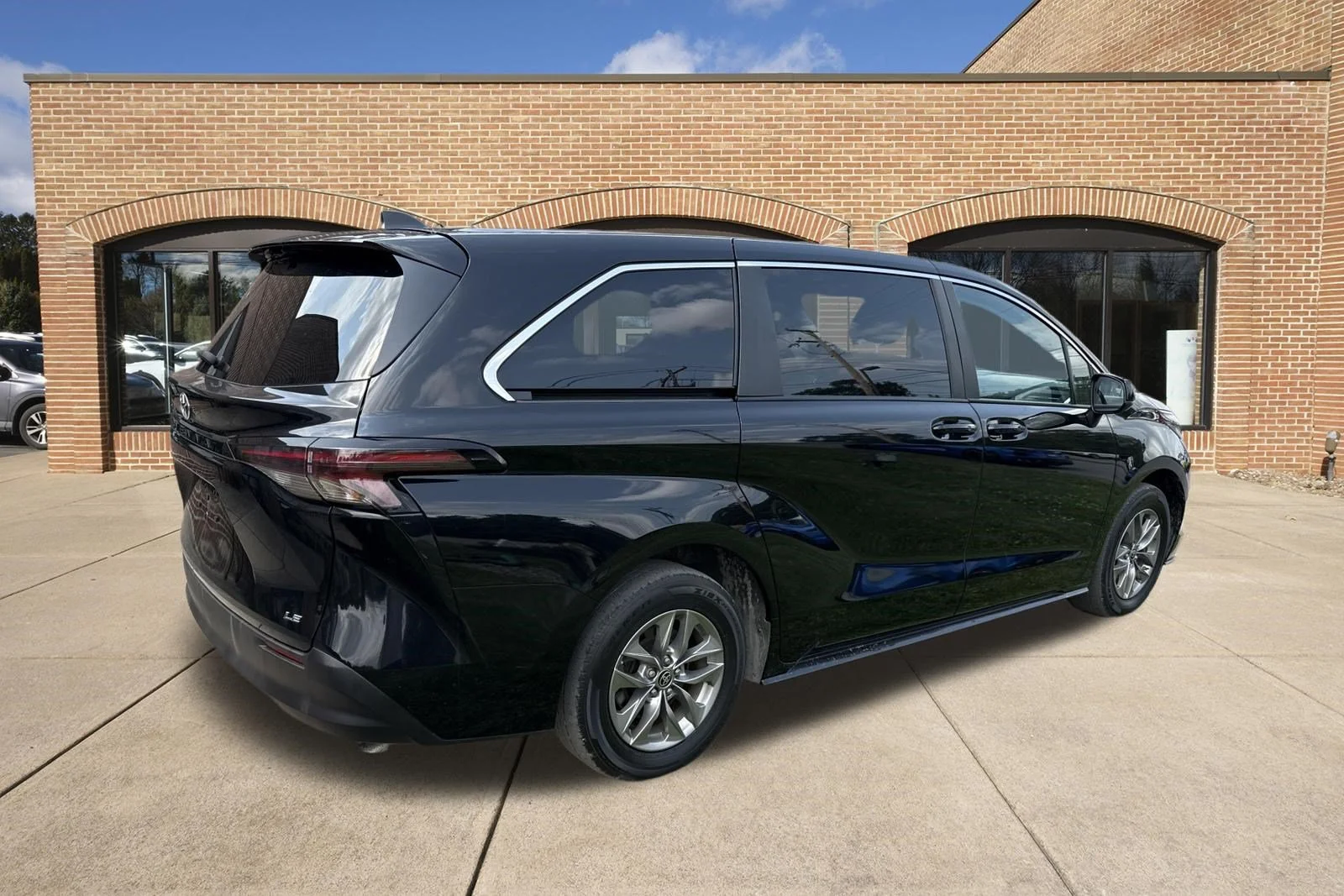 Used 2025 Midnight Black Metallic Toyota LE image 14