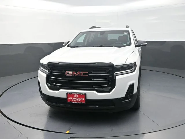 Used 2023 White GMC SLT image 2