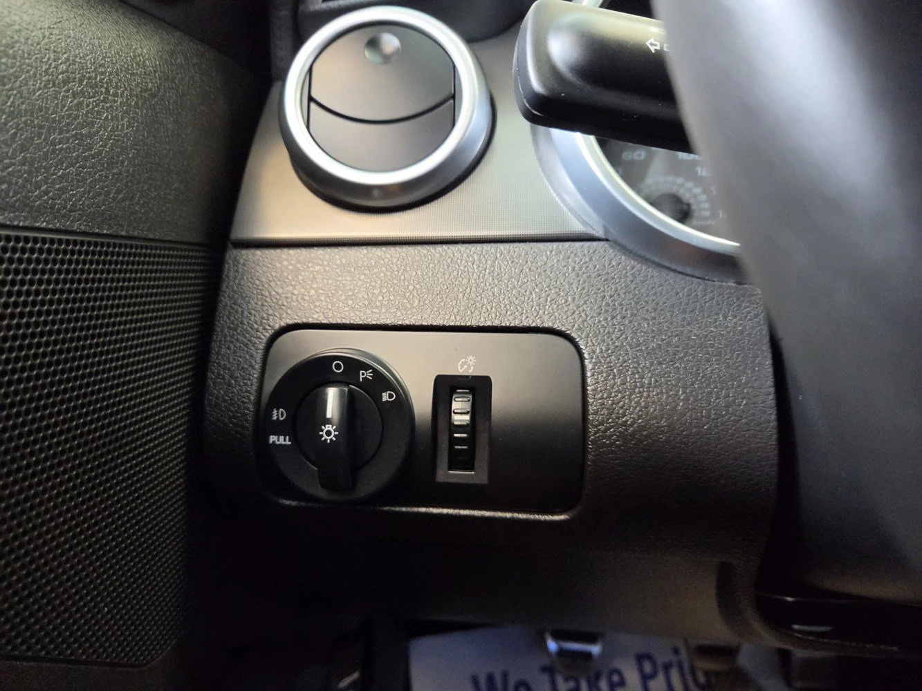 Used 2008 Black Ford Shelby GT500 image 13