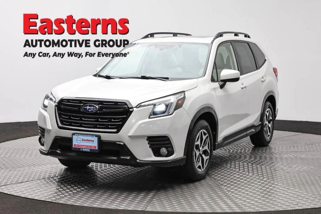 Used 2022 White Subaru Premium image 1