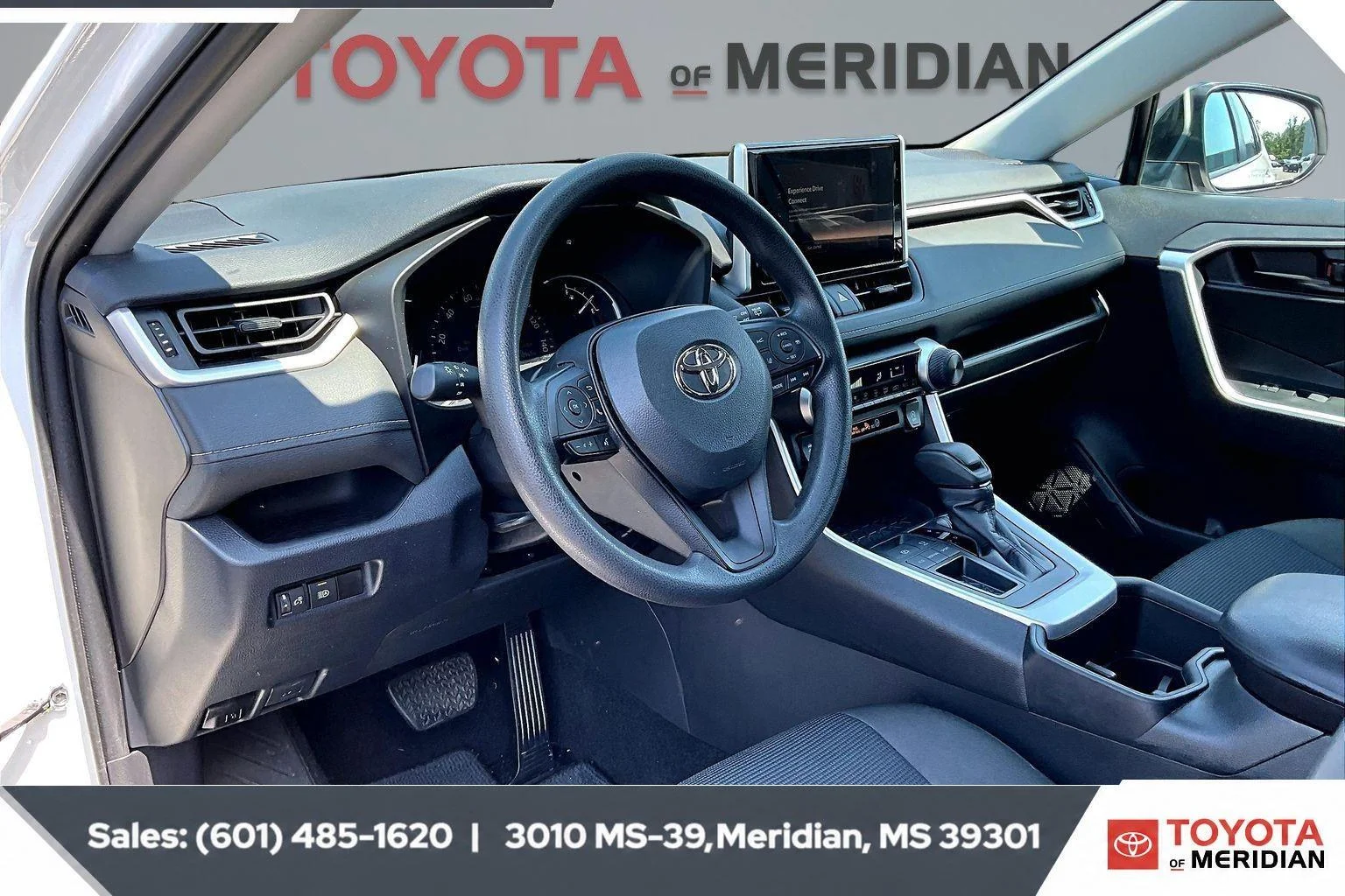 Used 2024 Ice Cap Toyota LE image 12