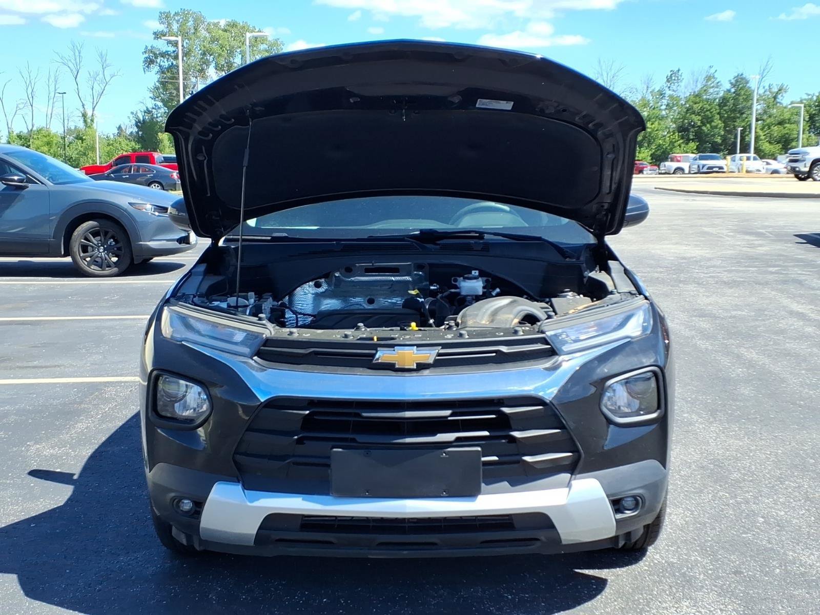Used 2023 Mosaic Black Metallic Chevrolet LT image 31