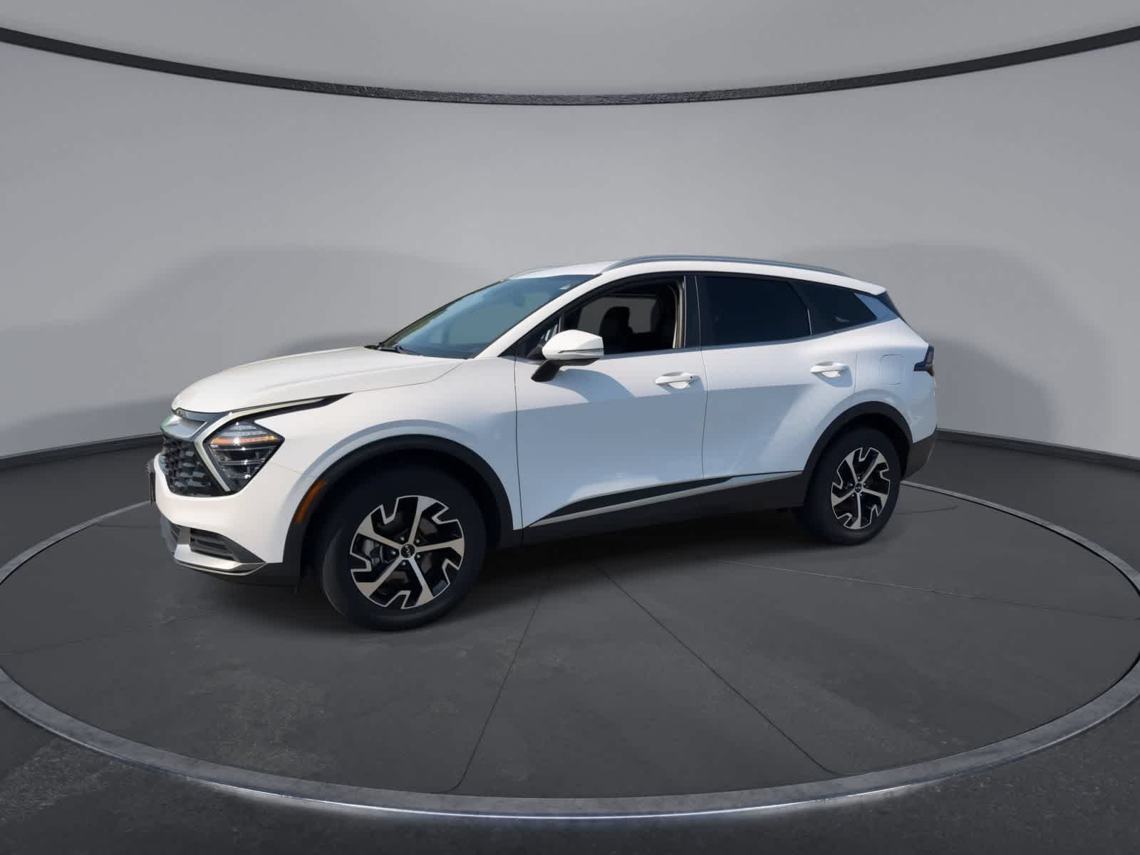 Certified Used 2024 Glacial White Pearl Kia EX image 4